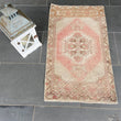 Load image into Gallery viewer, Tiny #18 / 89 x 50 cm